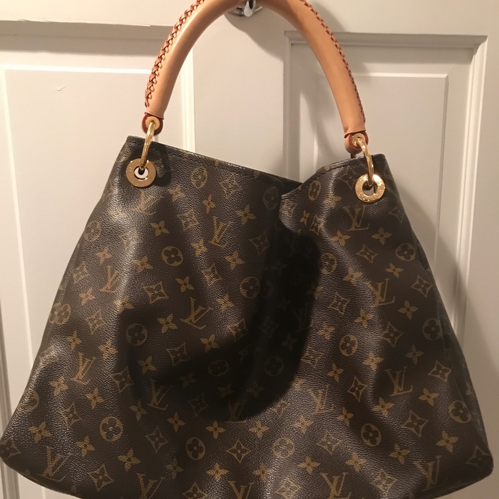 Louis Vuitton bag